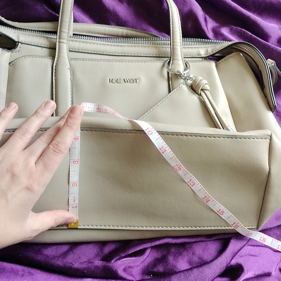 Nine West beige shoulder bag - Picture 8 of 10